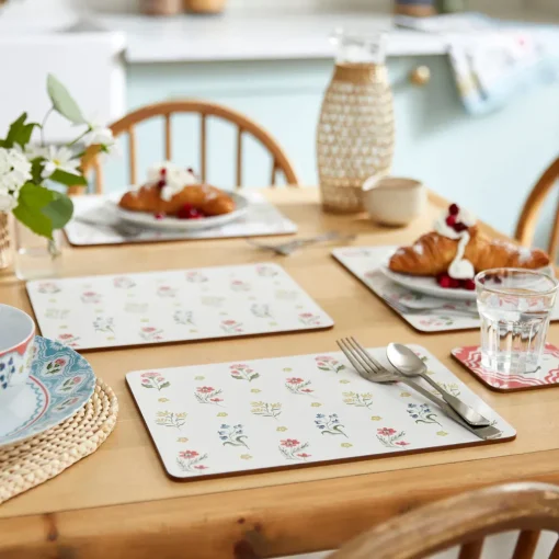 Boho Floral Set of 4 Placemats