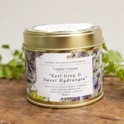 Earl Grey & Sweet Hydrangea Candle in a Matt Gold Tin