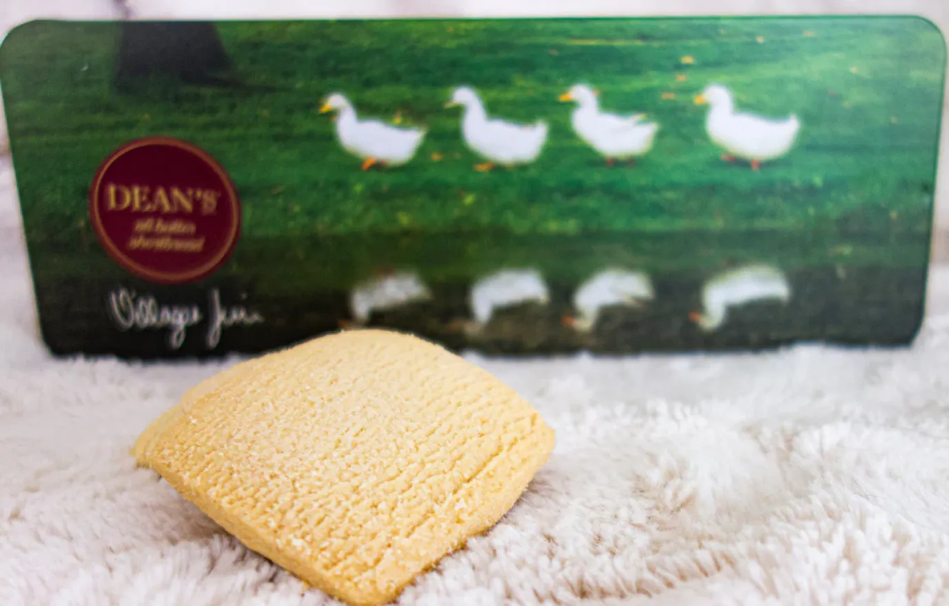 'Eight Little Ducks' All Butter Shortbread Squares 180g