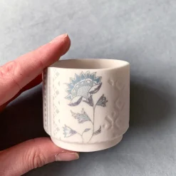 Jasmine Ceramic Small Footed Tea Light Holder