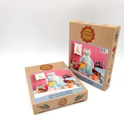 Mrs. Cat Loves Knitting Wool Mix Felt Craft Kit