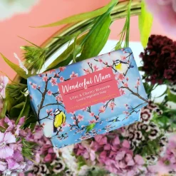 Occasions Lilac & Cherry Blossom Wonderful Mum Soap