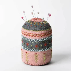 Pincushion Felt Craft Mini Kit