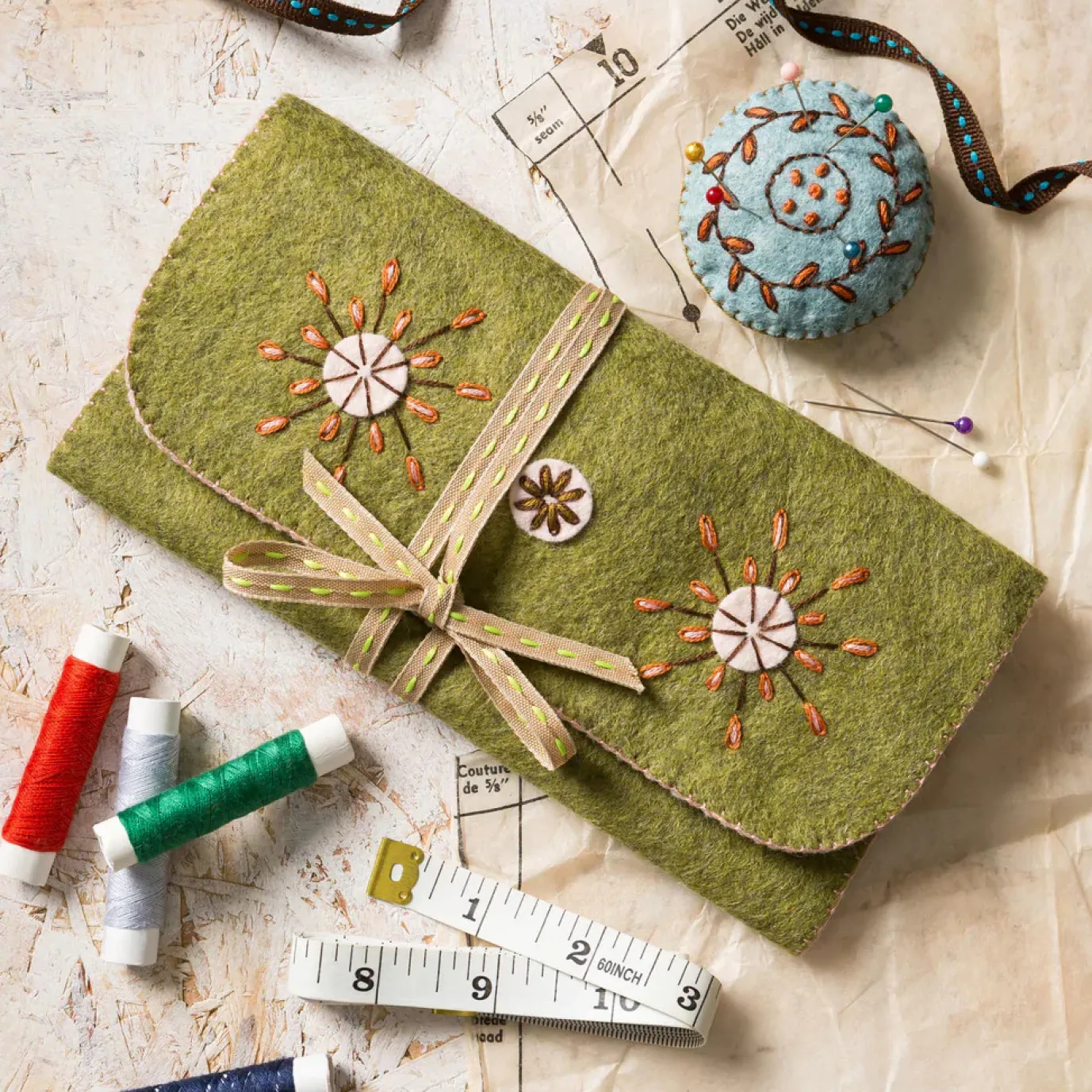 Sewing Roll Wool Mix Felt Craft Kit
